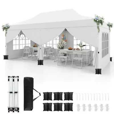 Stan na podujatia s rozmermi 300 x 600 cm so 6 odnímateľnými bočnými stenami s nastaviteľnou výškou biely