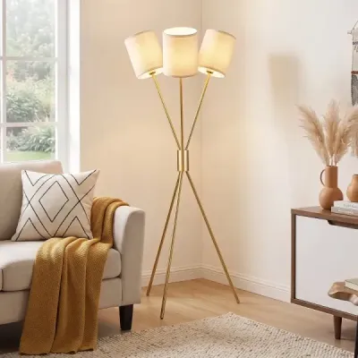 Stojaca lampa s 3 látkovými tienidlami Moderná stojaca lampa Dekoratívna stojaca lampa s kovovým rámom