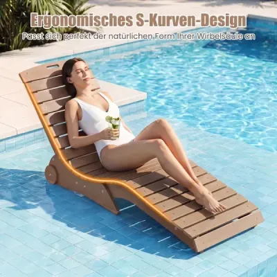 Sada 2 ležadiel z HDPE, ergonomické záhradné ležadlá v tvare S, plážové ležadlá odolné voči poveternostným vplyvom s kolieskami, hnedé
