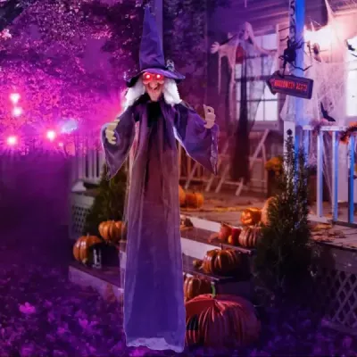 Halloween – animovaná visiaca čarodejnica, 180 cm, hovoriaca čarodejnica so svietiacimi očami, fialová