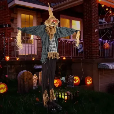 Halloweenský strašiak, stojací, 210 cm, slamená bábka, animovaná, halloweenská dekorácia pre strašidelný dom, dvor a párty