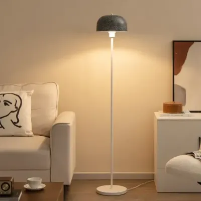 146 cm stojacia lampa s nožným spínačom a päticou žiarovky E27 a tienidlom Stojacia lampa
