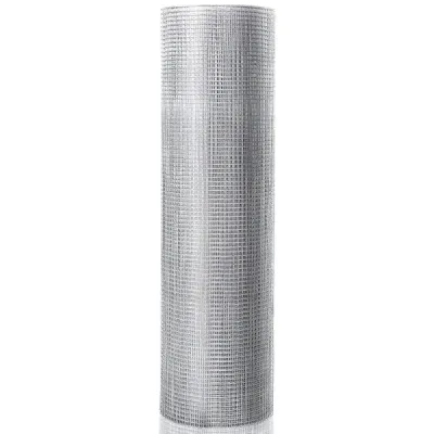 Železná sieťovina 0,9 x 15 M s otvormi 7 x 7 mm ako podpera na ochranu stromov