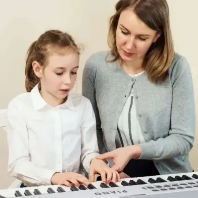 88-klávesová klaviatúra s 1000 rytmami 1000 nôt Skladacie digitálne piano Biela