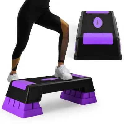 Aerobický stepper s nastaviteľnou výškou a 3 úrovňami (12 / 17 / 22 cm), fialový
