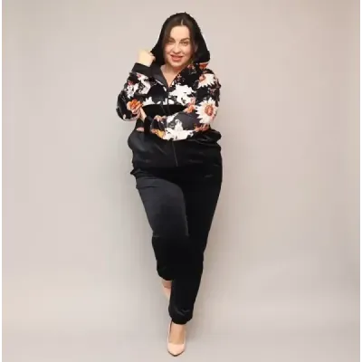 Dámsky velúrový komplet PLUS SIZE MODA8228 čierna