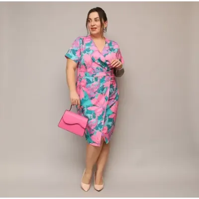 Dámske šaty po kolená PLUS SIZE MODA742 ružovo-zelené