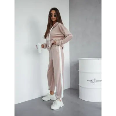 Velúrová tepláková súprava s pruhmi MODA508 béžová Velúrová tepláková súprava s pruhmi MODA508 béžová